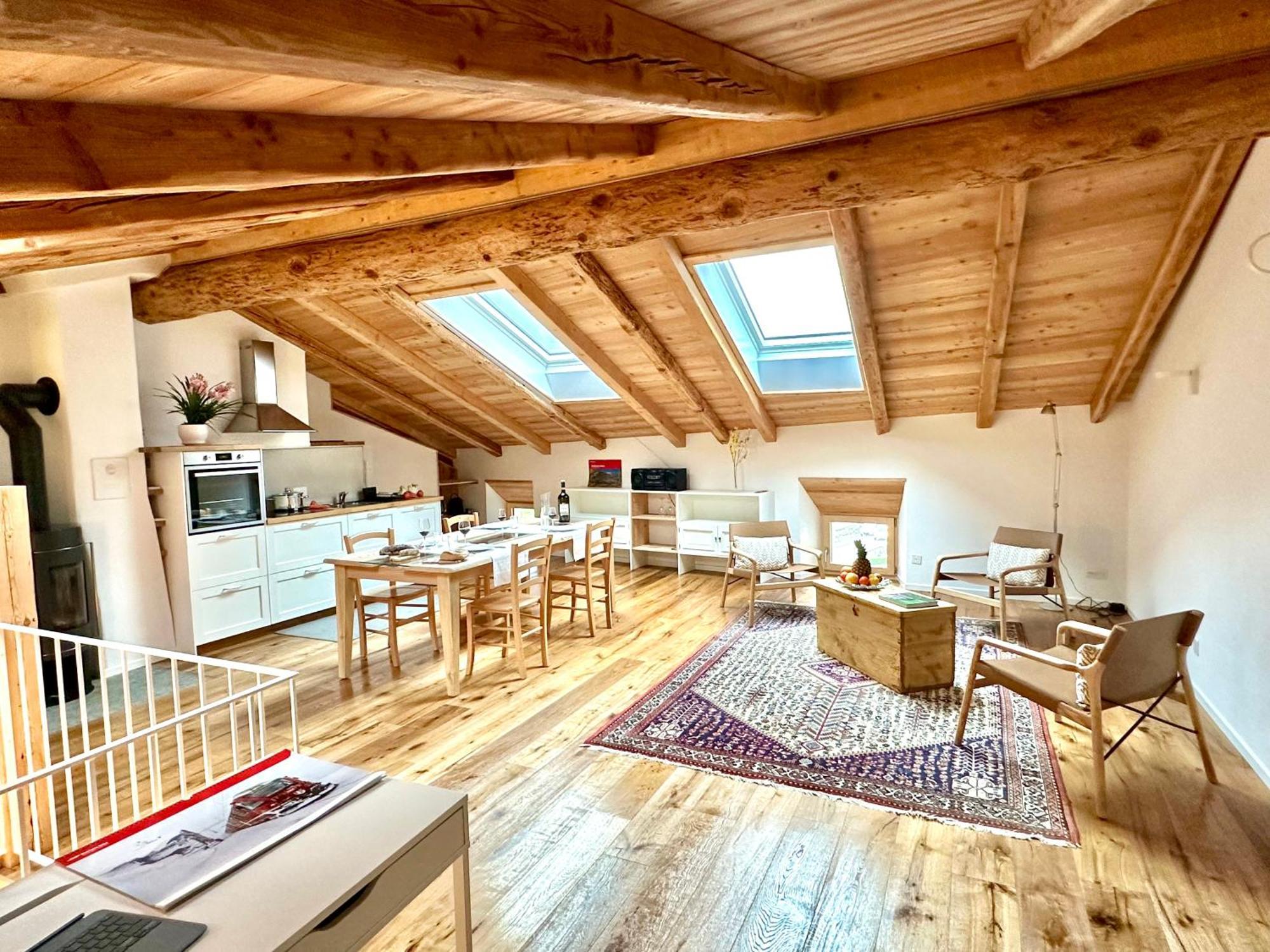 Ca Laura Apartman Campascio Kültér fotó